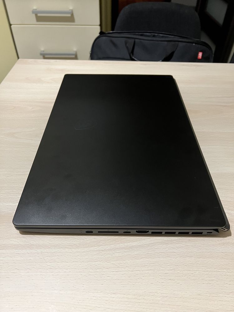 Laptop gamingowy MSI, Intel i7-11800H, RTX 3080, 32GB Ram, SSD 2TB