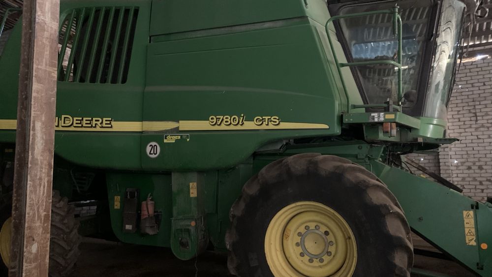 Комбайн 9780ICTS