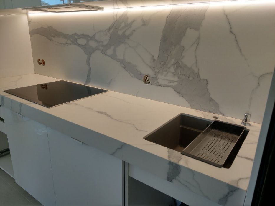 Spiek Spieki Laminam Florim Neolith Grespania Calacatta Blat Blaty