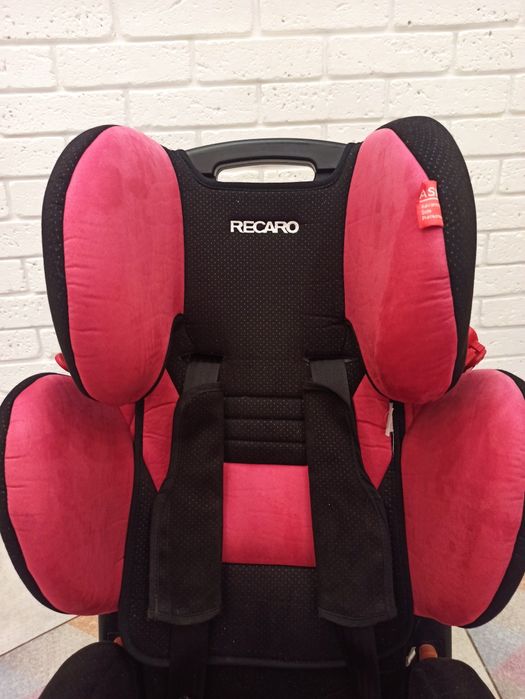 Акция!!!  1890 грн. Автокрісло Recaro Young Sport (9-36 кг)