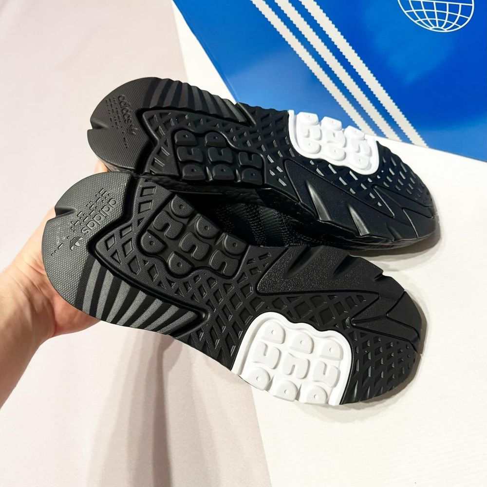 Нові кросівки Adidas Nite Jogger Ozweego Oznova Yung 44 і 44.5 розмір