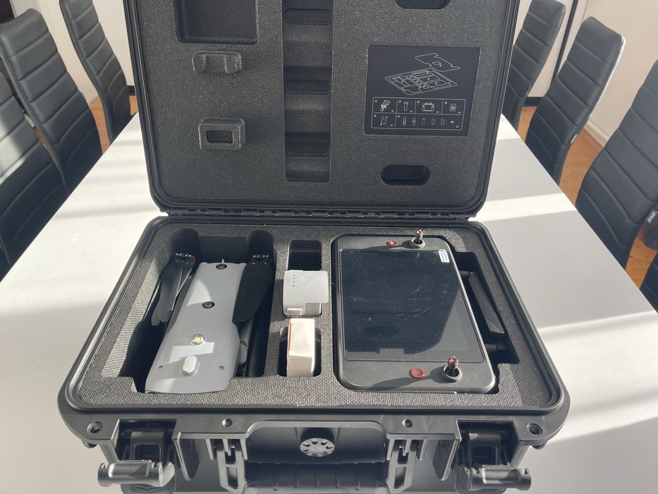 Дрон квадрокоптер Autel EVO Max 4T XE сама крута камера