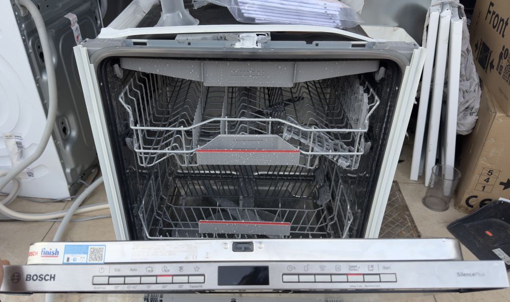 Máquina de Lavar Loiça Encastre BOSCH SMV4ECX28E (14 Conjuntos