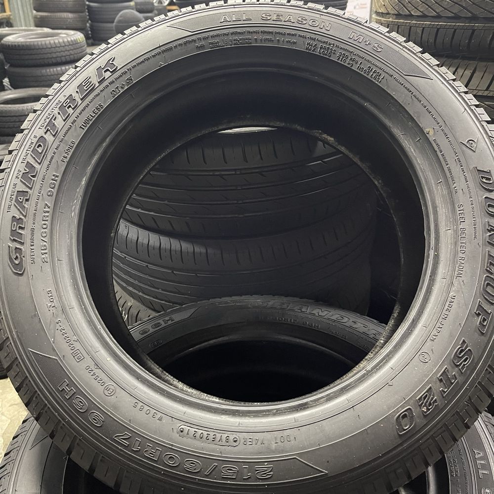 Шини 215/60 r17 Dunlop st20 Grandtrek. Протектор 100%.