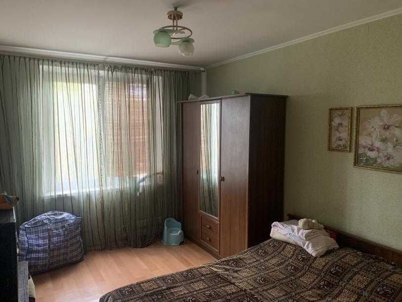 Продам 3комн квартиру на Роганском жилмассиве