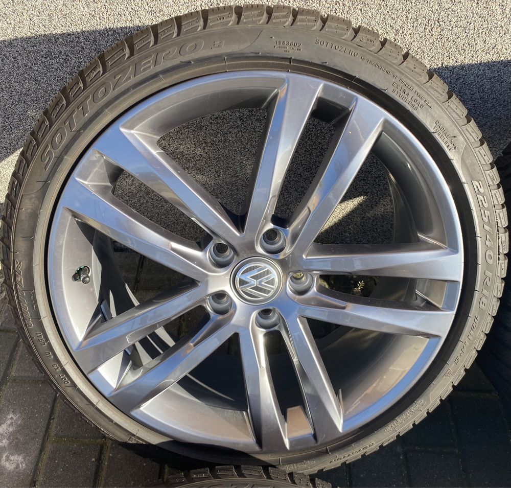 Alufelgi z oponami 225/40 R18 VW Golf VI VII 5G0 VIII GTI Jetta Caddy