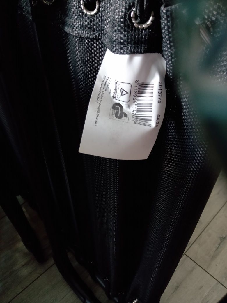 Leżak,siedzisko,fotel ogrodowy,na zewnątrz.