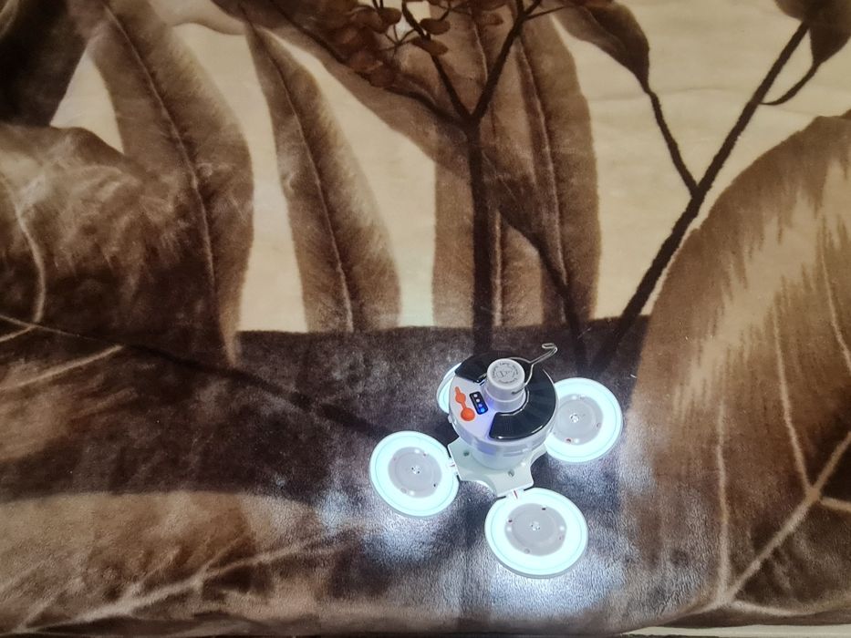 Продам лампу на аккумуляторе