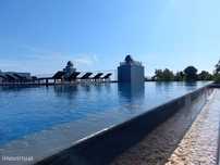 T4 de duas frentes com churrasqueira na varanda; piscina aquecida, ...