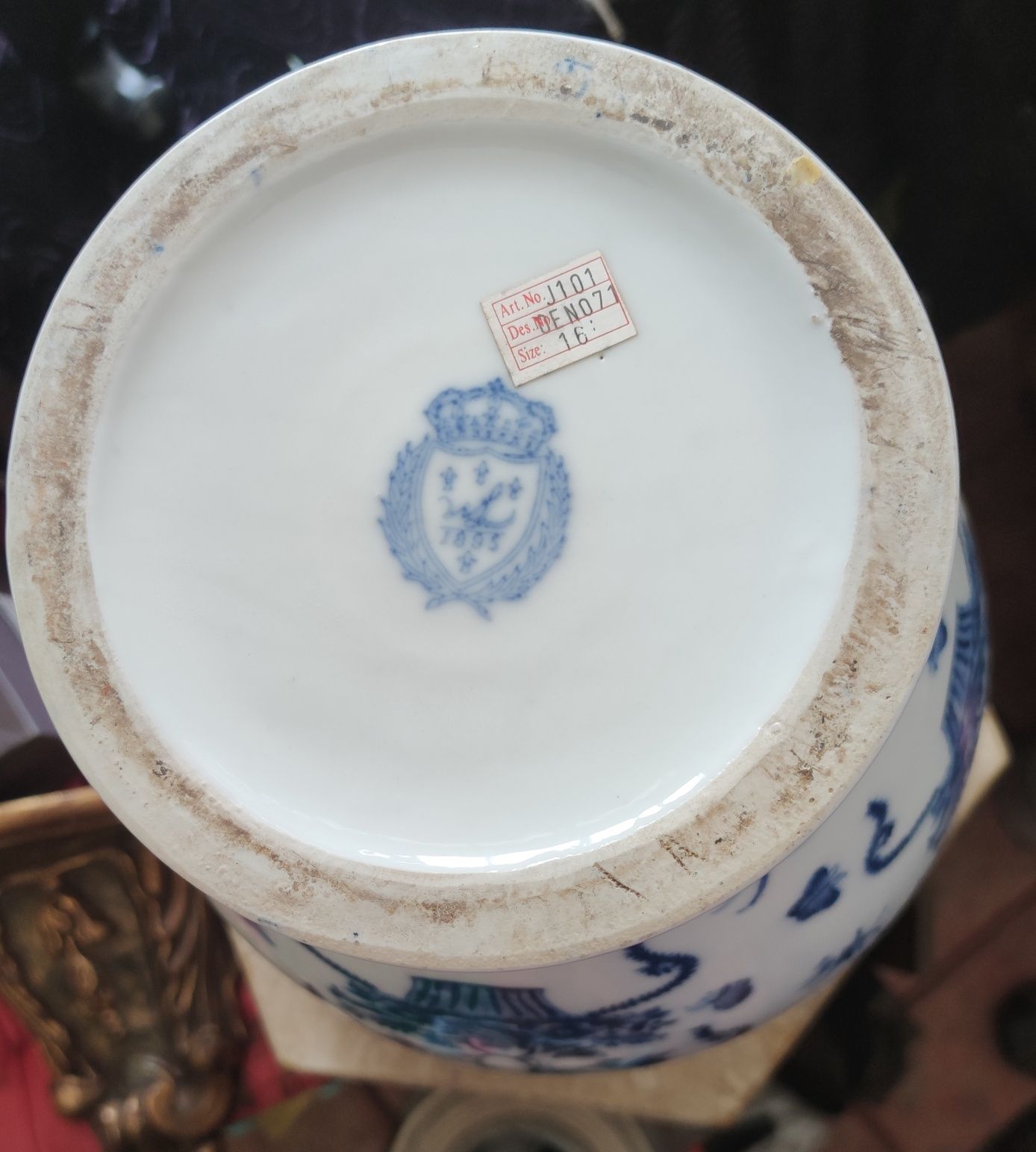 Pote porcelana. Azul e branco.
