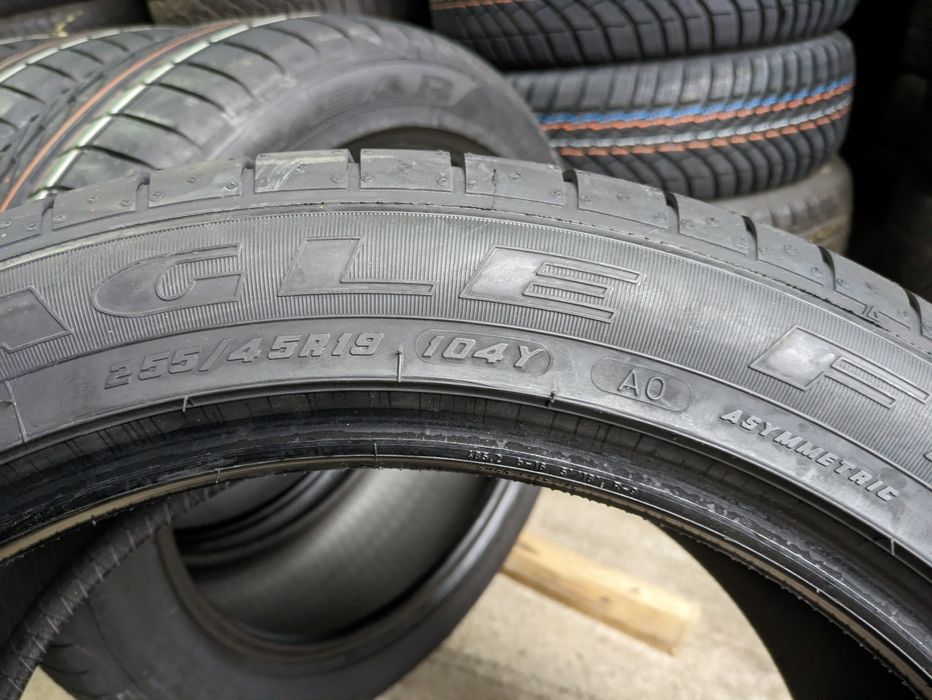 255/45R19 Goodyear Eagle F1 Asymmetric AO NOWE