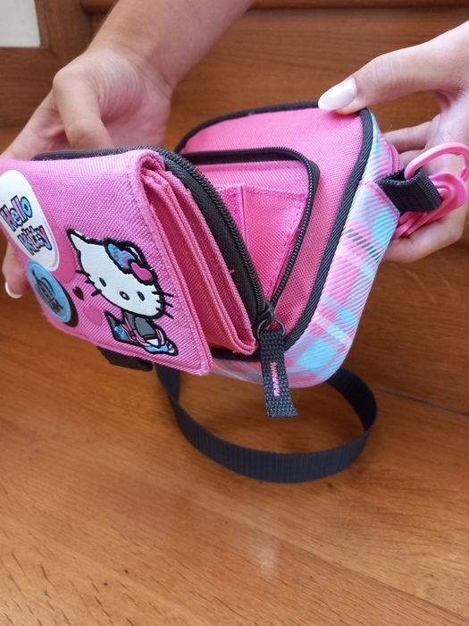 Mala/carteira Hello kitty menina a tira colo