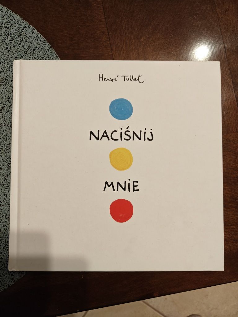 Naciśnij mnie. 10 razy 10. Dwie kreatywne ksiązki H Tullet