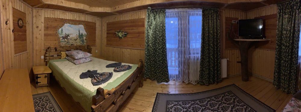 Відпочинок у Карпатах «Маєток Маркіяна»