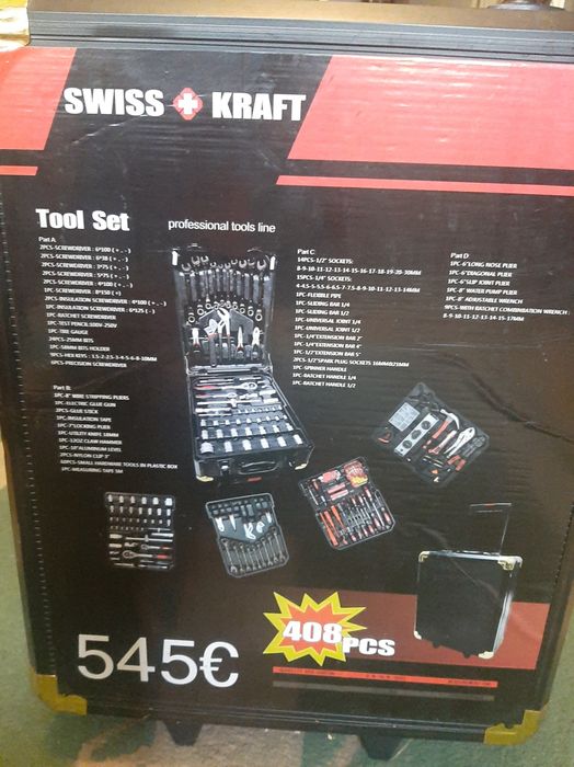 Большой набор инструментов в чемодане на колесах