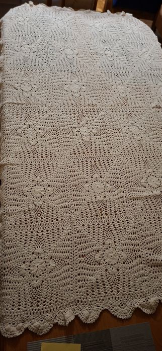 Obrus kremowy 90/140