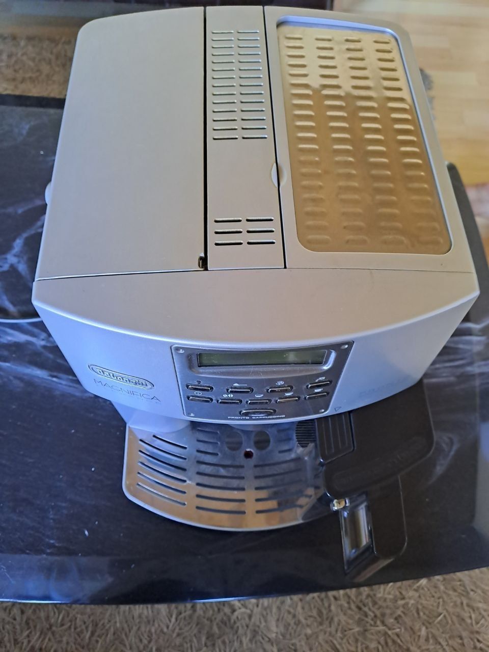Кавова машина Delonghi Magnifica Pronto Cappuccino з Німеччини