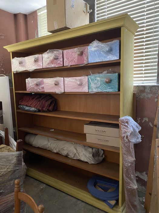 Estante em pinho nordico pintada