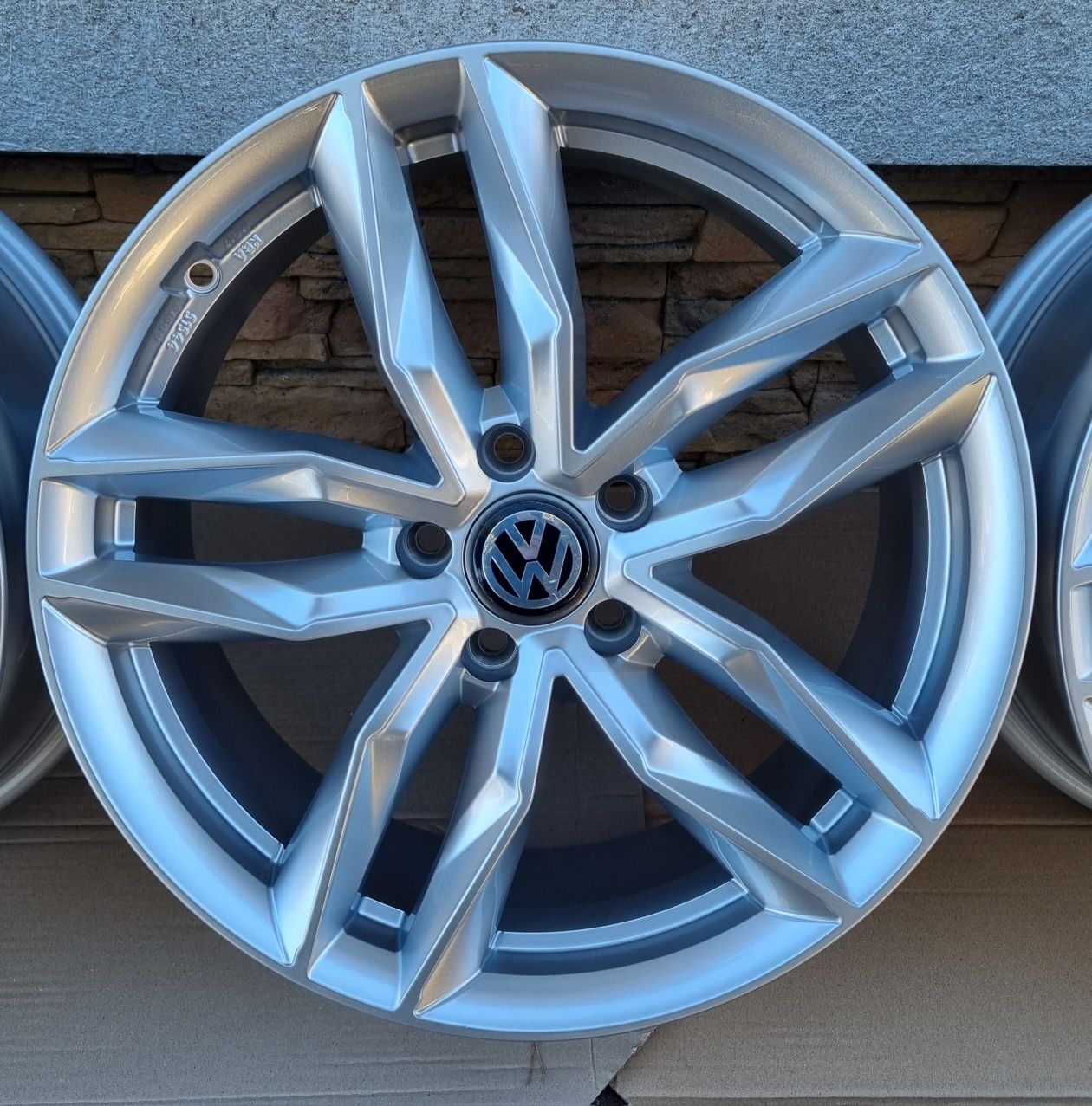 5x112 18 VW NOWE ALUFELGi Passat Cc Golf Tiguan Sharan Touran