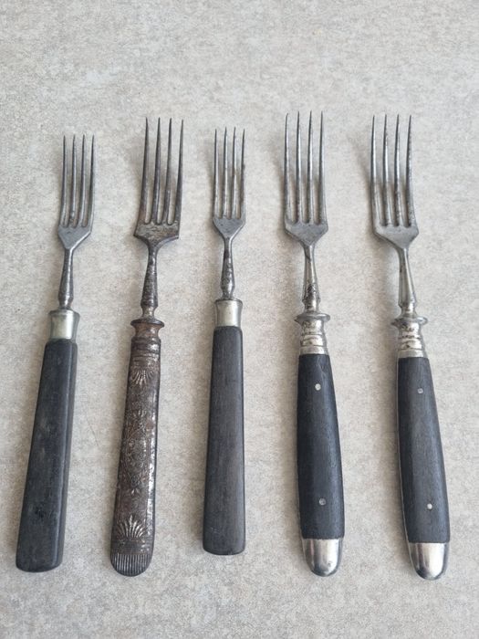 Stare sztućce widelce 5 szt