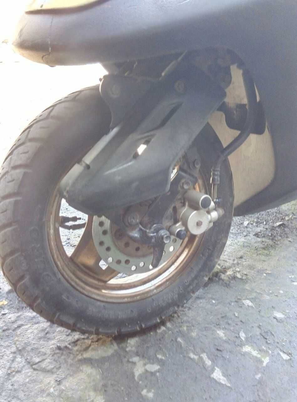 скутер Honda tact 30