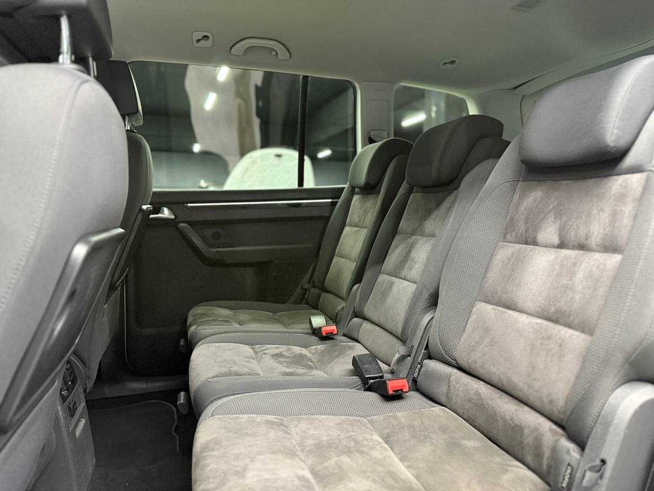 Volkswagen Touran 2012