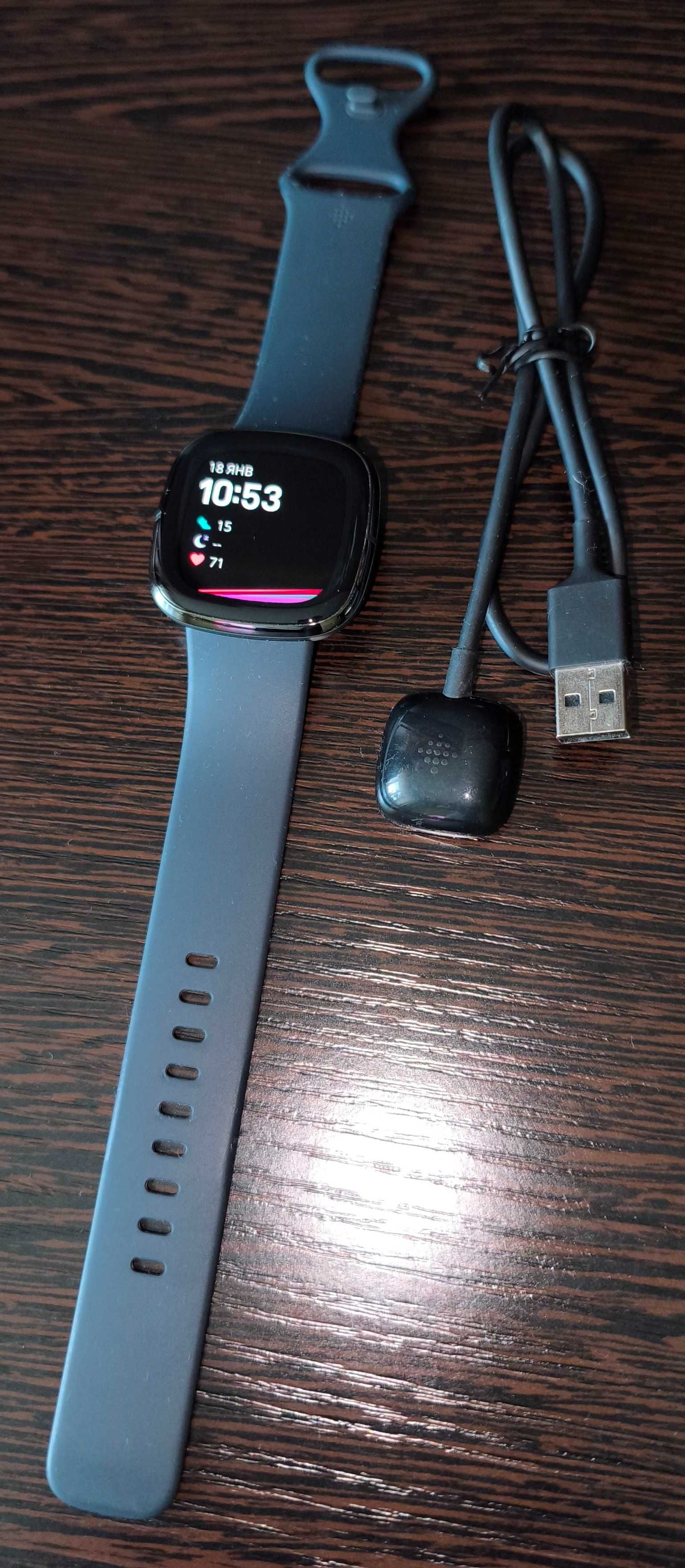 Фітнес годинник Fitbit Versa 3 Black