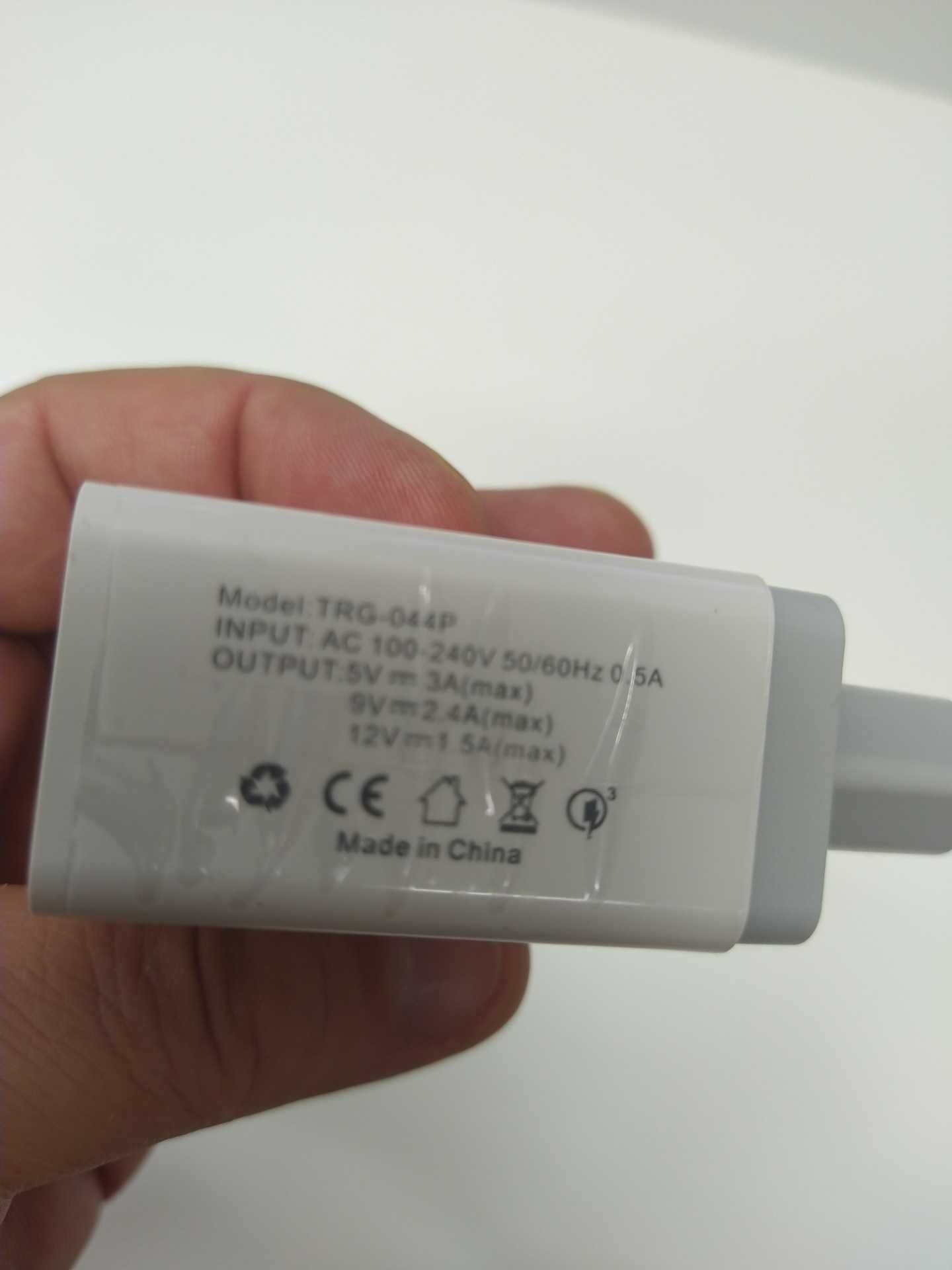 Carregador Telemóvel 48W NOVO