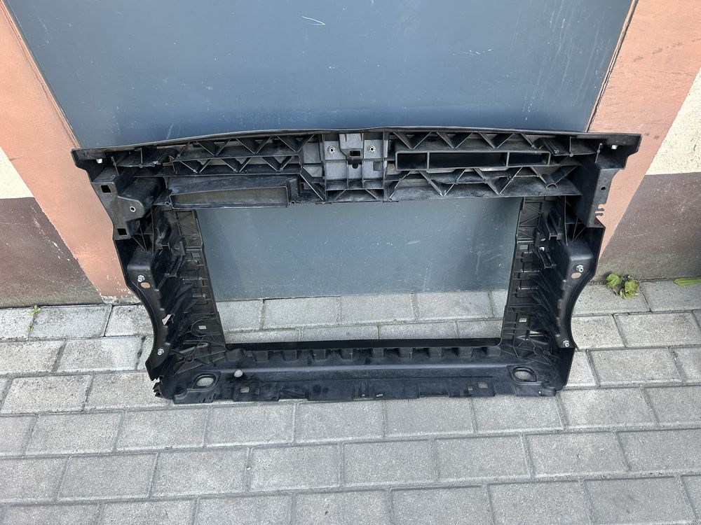 Pas przedni wzmocnienie zderzaka VW Caddy IV 15-20r. oryginał
