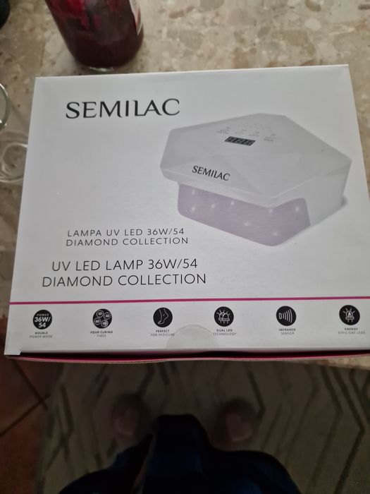 SPRZEDAM Lampę UV LED Semilac 36W/54 – Diamond Collection! 


Idealna