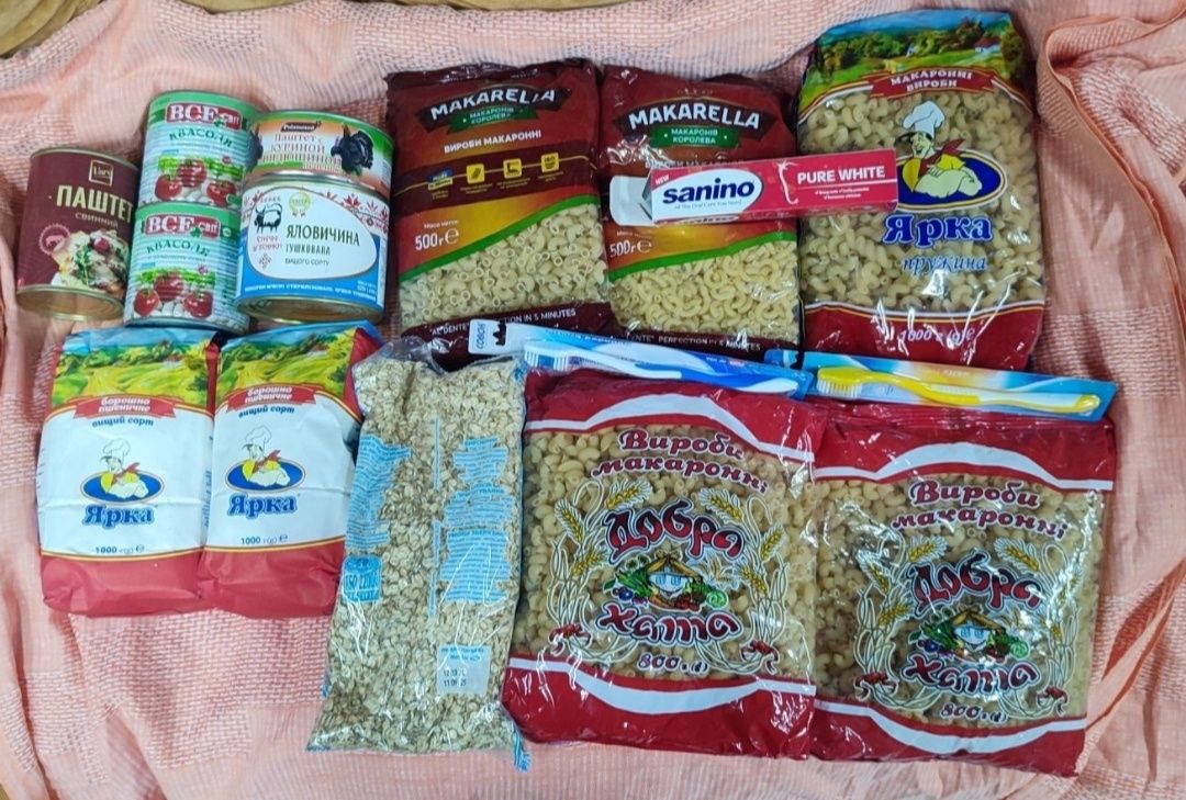 Продуктовые наборы Макароны, Мука, Консервы, Фасоль, Паштет