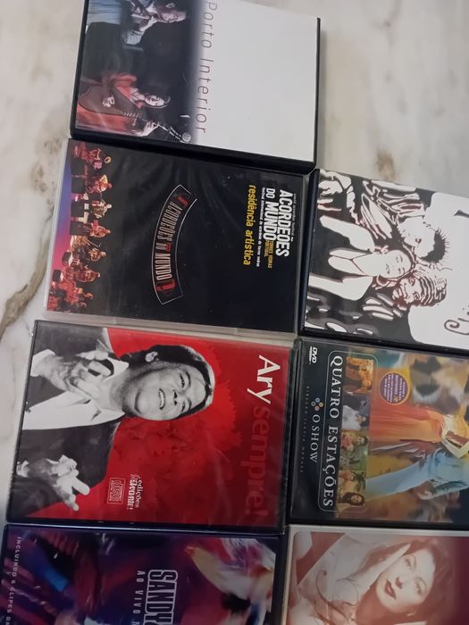 Conjunto de 14 Dvd's Música Brasileira/Portuguesa