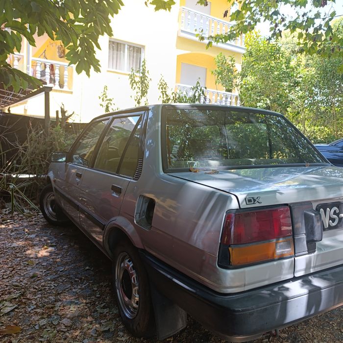 Vendo carro Corolla 85