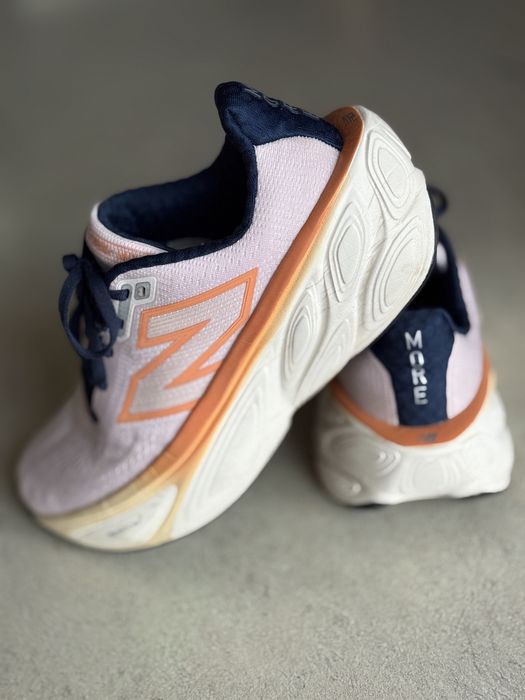 Кросівки New Balance Fresh Foam More v5