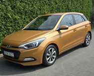 Hyundai i20 lift 2015rok 1.2benz 85ps 210tys km klima 5drzwi Asystent