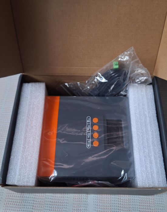 Контролер заряду для сонячних панелей PowMr (POW-M60-Ultra)