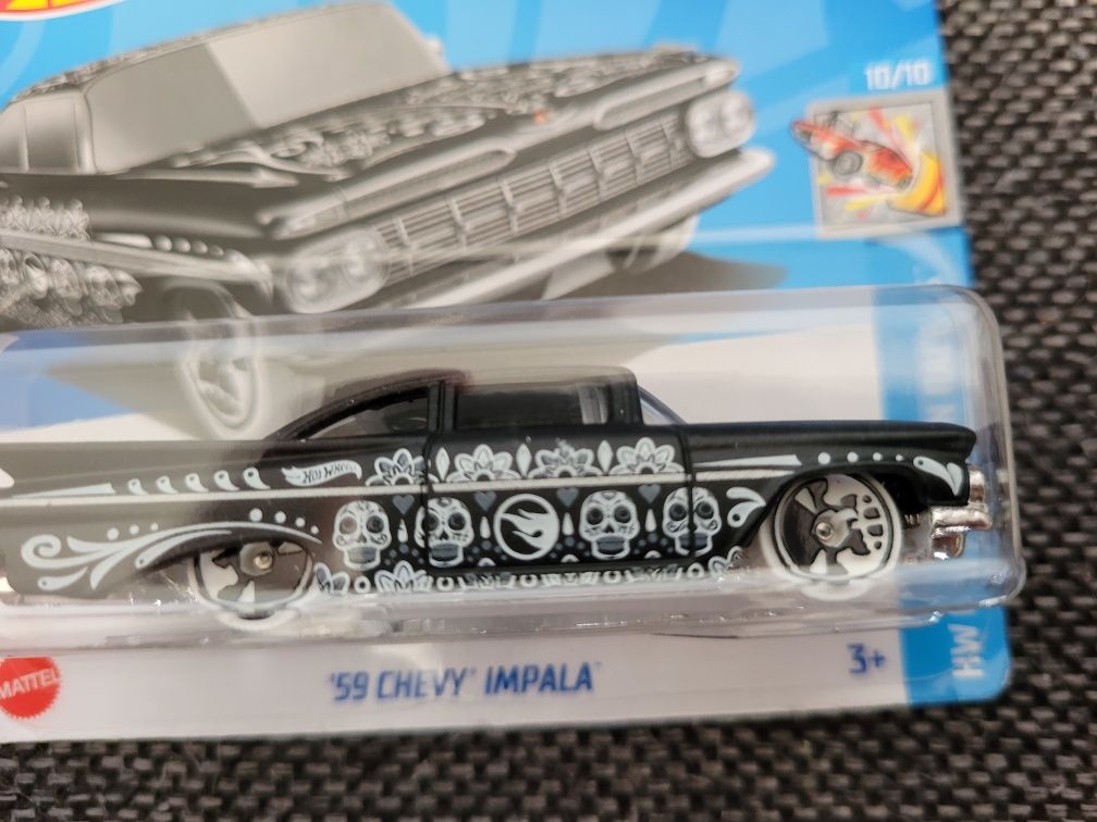 Hot wheels '59 Chevy Impala TH Treasure Hunt