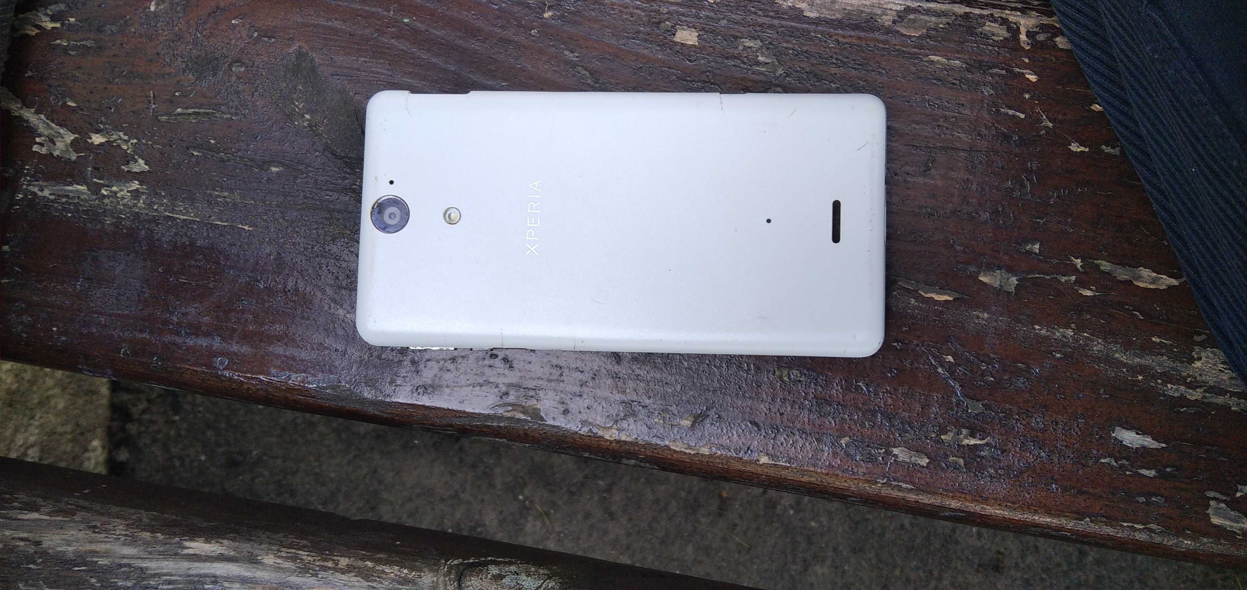 Смартфон Sony Xperia LT25i