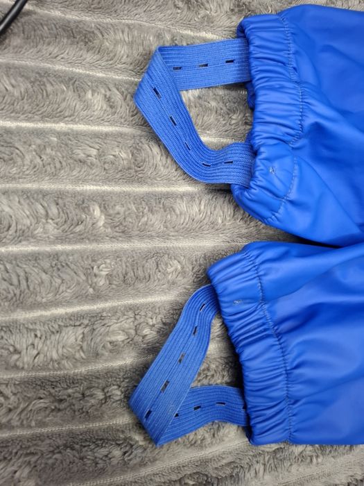 Дощовик, штани на дощ