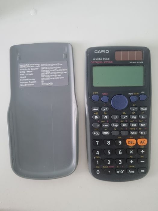 Calculadora cientifica Casio fx-85ES – Usada, Excelente Estado