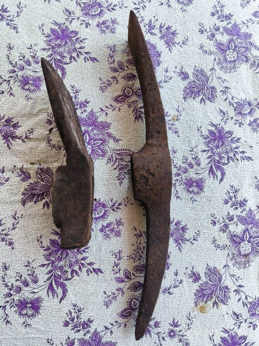 Кирка кайло, різні .При потребі надам додаткове фото.Ціна за всі . Окр