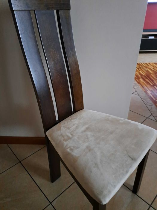 Sprzedam zestaw stół do salonu+8 krzeseł