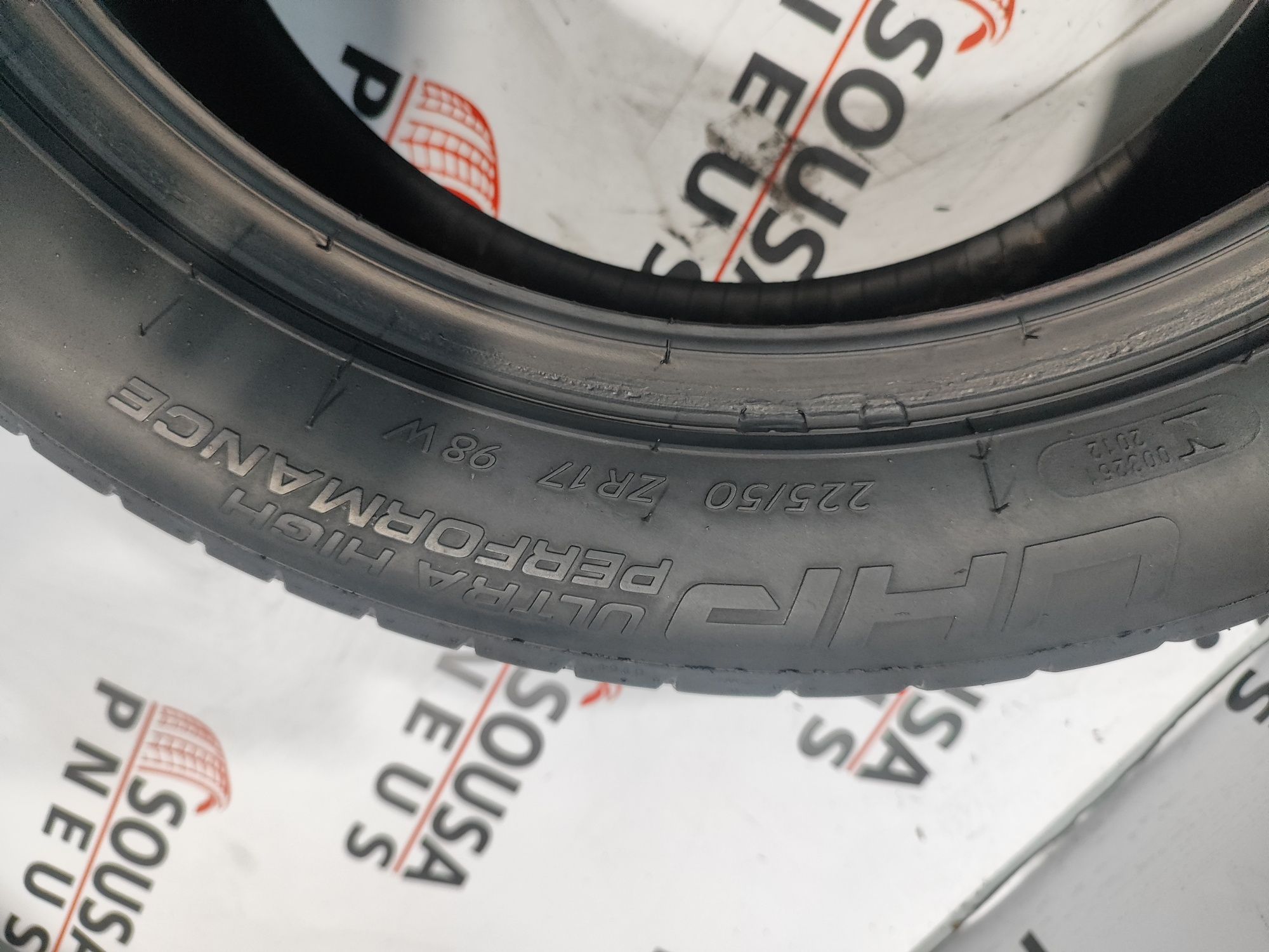 2 pneus semi novos 225-50R17 Performance- Oferta dos Portes