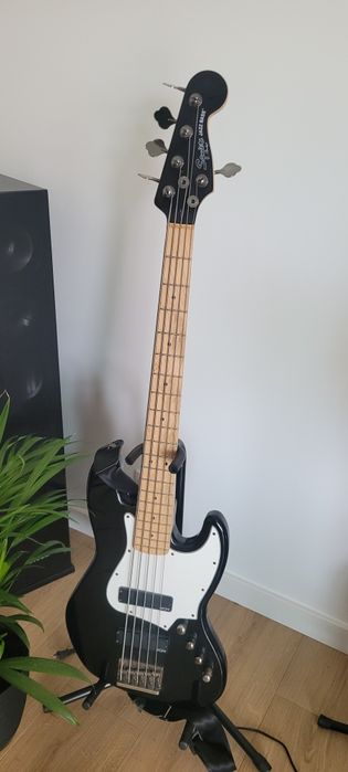 Gitara basowa Squier by Fender contemporary jazz bass 5