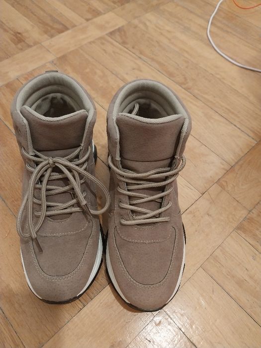 Buty MUSK, rozm.38, jesienno zimowe