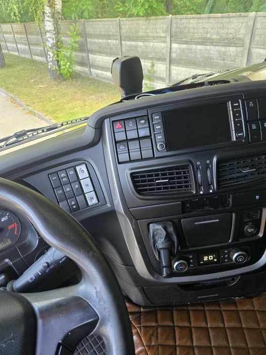 iveco  HI-WAY 2017 po liftingu   serwisowany BRUTTO FV23%