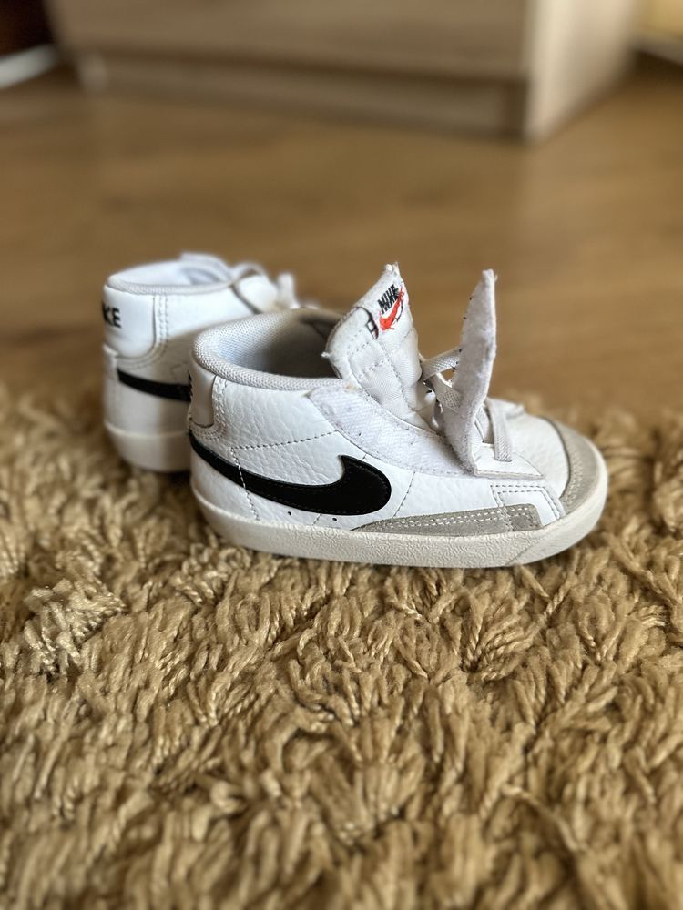 Дитячі кросівки Nike Blazer Mid