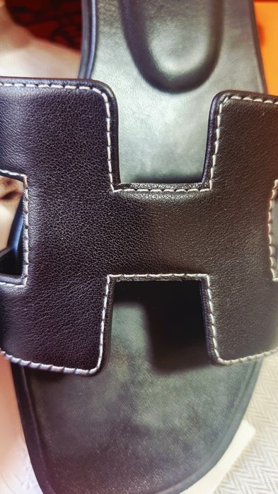 Шльопанці на 35 розмір чорні жіночі