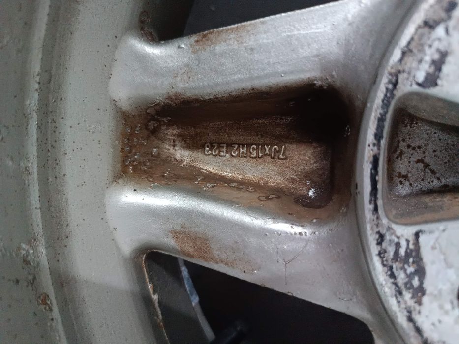 Jantes Ronal Penta AMG em 15"