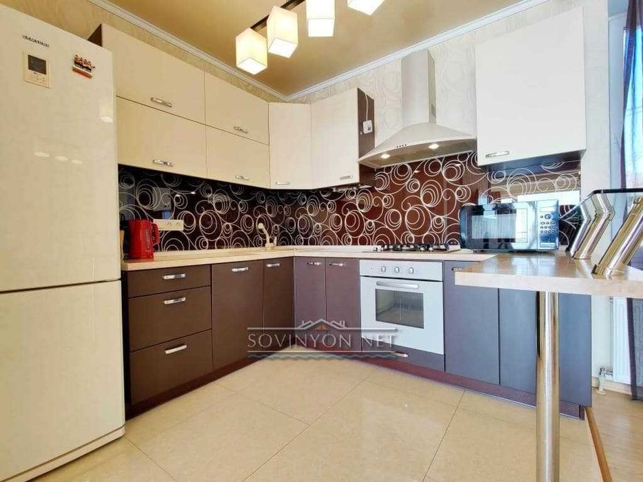 Стильный и красивый дом с шикарным видом на море район Совиньона